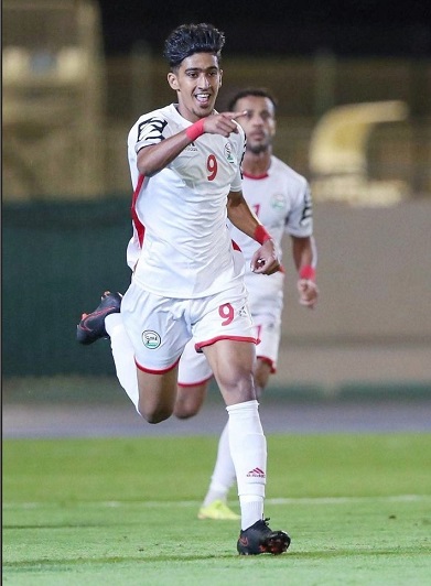 التحاق الداحي بمعسكر المنتخب الوطني  في المكلا