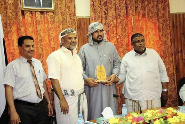 السلطة المحلية بالوادي ومكتب الشباب والرياضة يكرمان الجهوري روح الشباب