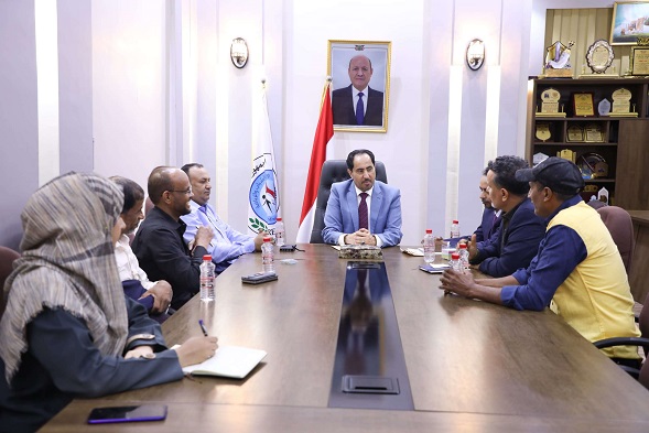 البكري يؤكد دعم الوزارة لنادي سيئون والارتقاء بأنشطته المختلفة
