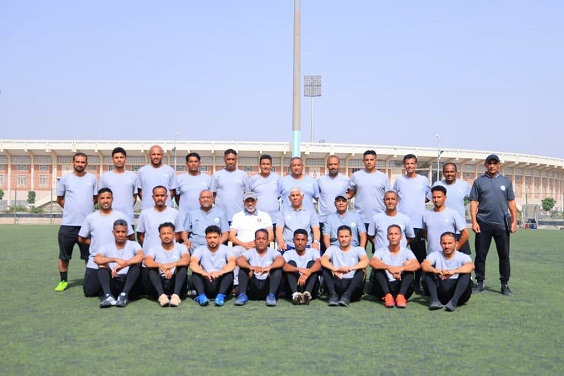 السنيني .. دورة المستوى "B" وبرنامج "FIFA TDS" ركيزتان أساسيتان لبناء مستقبل مستدام للكرة اليمنية