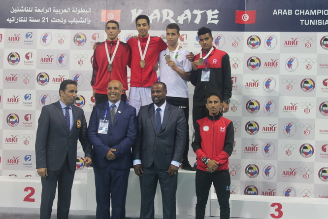 اللاعب معاذ باسل حمادي يفوز ببرونزية العرب في الكاراتيه وزن 70 كيلو جرام