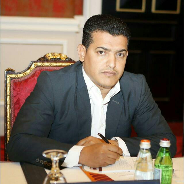وزير الشباب والرياضة يبارك تعيين (البكاري) رئيسا للجنة الإعلامية في الاتحاد العربي للملاكمة