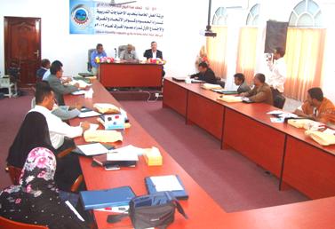 الغرف التجارية الصناعية بالجمهورية تعقد اجتماعها الدوري في مدينة سيئون