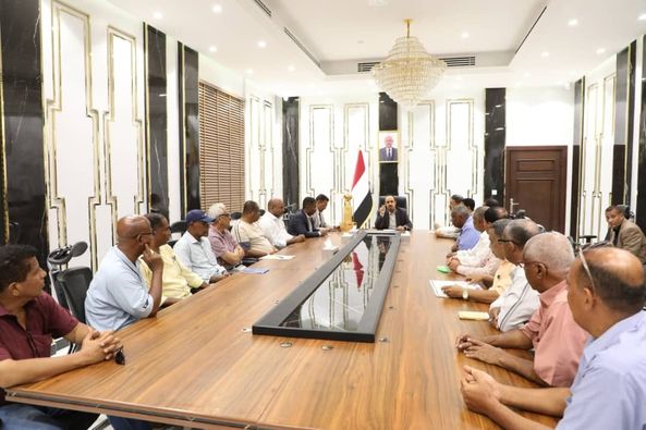  برئاسة محافظ حضرموت راعي البطولة ـ اللجنة الرئيسة لبطولة كأس حضرموت تستعرض التقارير الفنية  للنسخة الثامنة والتحضيرات للمباراة النهائية