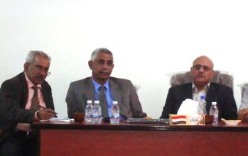 وزير الصناعة والتجارة يناقش أوضاع المرافق الخدمات الصناعية والتجارية بوادي حضرموت