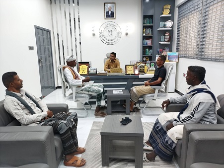 بهدف النهوض باللعبة وتطويرها.. مدير عام مكتب الشباب والرياضة بالوادي يلتقي قيادة فرع اتحاد الملاكمة