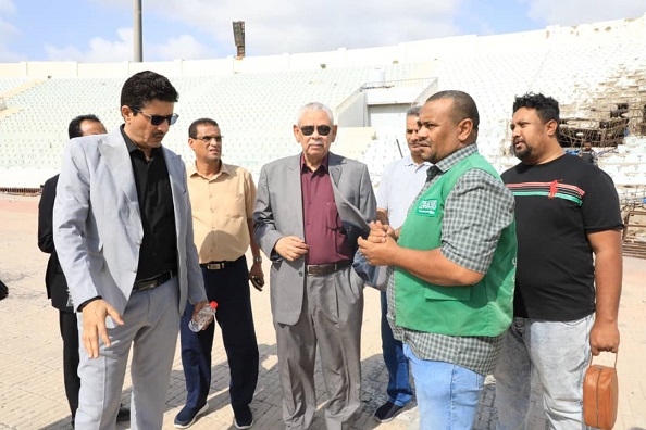 فريق هندسي سعودي يقيّم تأهيل ملعب 22 مايو بعدن