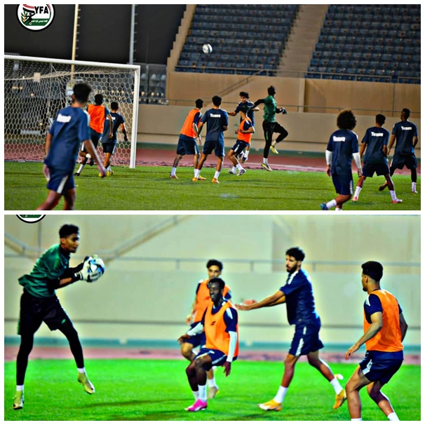 بحضور رئيس البعثة.. المنتخب الوطني يخوض حصة تدريبية مسائية على استاد الأمير سعود بن جلوي