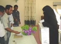 قدّمها المحافظ .. وأثارت وقعاً طيباً في النفوس : جهاز كمبيوتر لكل طالب من الأوائل