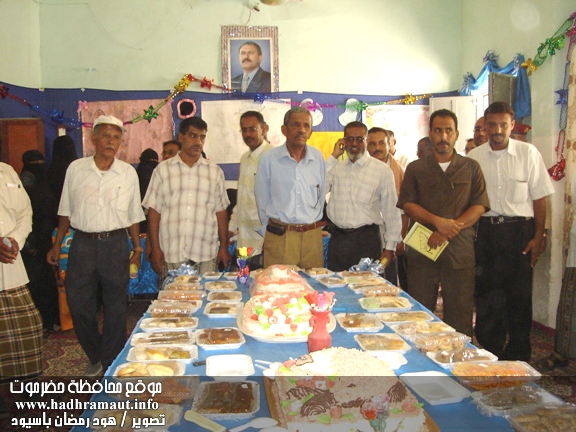 المعرض المدرسي لمدارس مديرية سيئون - جانب من المعرض سفرة المطبخ