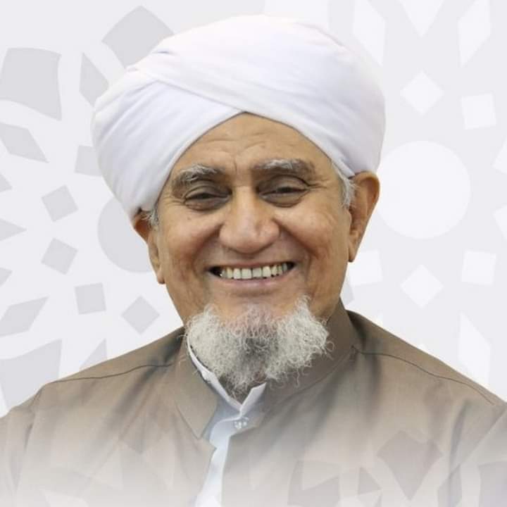 مجلس إدارة نادي دوعن ينعي العلامة والمفكر الإسلامي أبوبكر العدني بن علي المشهور* 