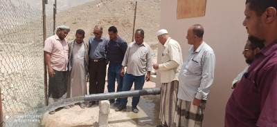 الاستلام الابتدائي لمشروع حفر بئرين بحقل دمون بتريم 