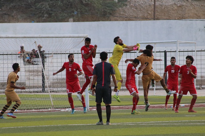 المنتخب الوطني يكسب تجريبيته الأولى في معسكره الإعدادي بالمكلا 