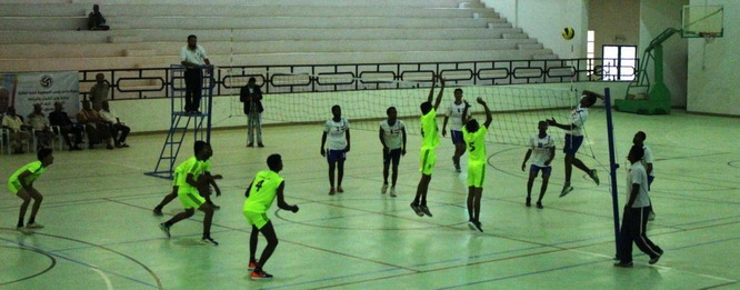 هلال السويري يفوز على برق تريم في افتتاح بطولة كأس رئيس الجمهورية لكرة الطائرة