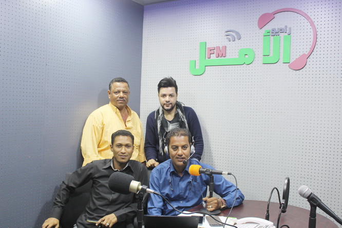  البرنامج الرياضي تسديدات براديو الامل اف ام يستقطب عدداً كبير من المستمعين 