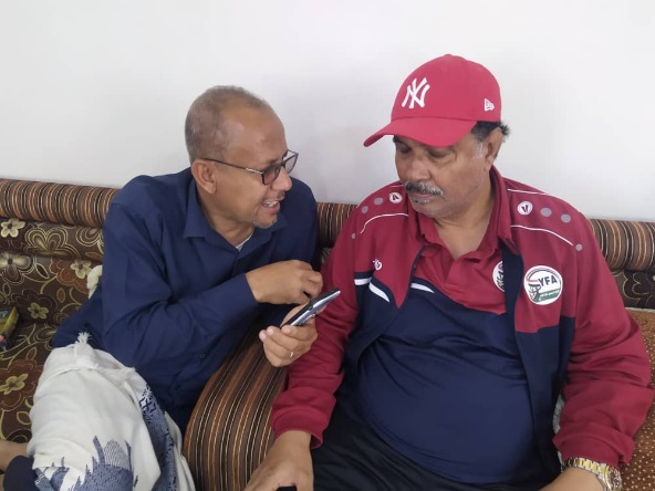 مدرب منتخبنا الوطني لكرة القدم الكابتن سامي نعاش يتحدث للجماهير الرياضية والصحافة والاعلام..