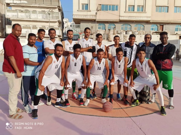 مدرب لعبة كرة السلة بنادي المكلا الرياضي يؤكد جاهزية فريقه لخوض غمار التصفيات التمهيدية لكأس الرئيس لأندية الساحل .