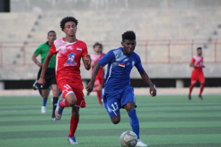 الهلال يهرب من الهبوط بفوزه على الاهلي..ويفشل في التأهل 
