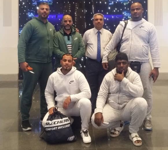 بعثة نادي الشعلة العدني تصل البحرين لتمثيل اليمن في بطولة غرب آسيا لرفع الاثقال