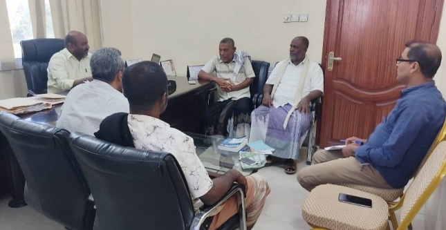 *مسجدي يلتقي قيادة نادي اتحاد شبيبة الديس الشرقية ويؤكد مساندة ودعم المكتب لجهود ادارة النادي
