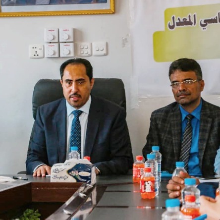 وزير الشباب والرياضة يعزي في وفاة فقيد الإعلام والرياضة صالح الحميدي