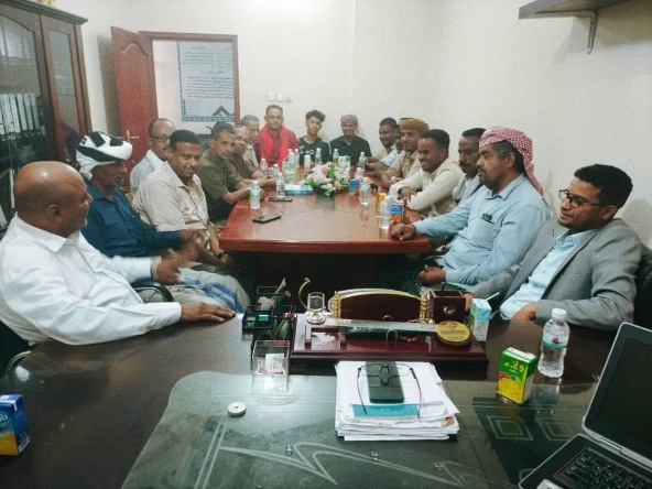 تدارس سبل وافاق التعاون والتنسيق  بين مكتبي الشباب والرياضة في حضرموت الوادي والساحل.