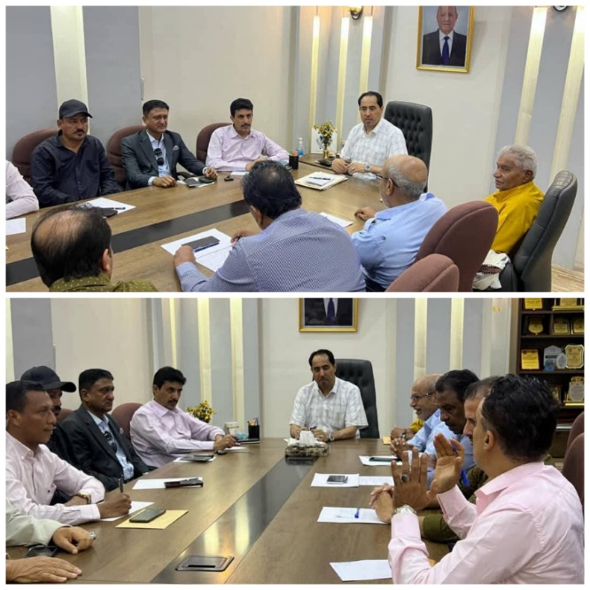 البكري يطلع على آخر الاستعدادات لافتتاح ملاعب أندية "الميناء والروضة والجزيرة" بعدن