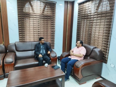 مدير عام مكتب وزارة الشباب والرياضة بوادي حضرموت والصحراء يزور قطاع الشباب بالوزارة في عدن