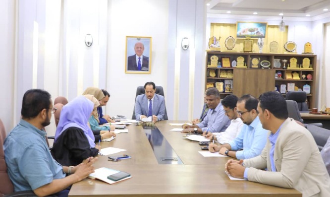 الوزير البكري يرأس اجتماعًا استثنائيًا لـ "مجموعة العمل الشبابي المشترك"