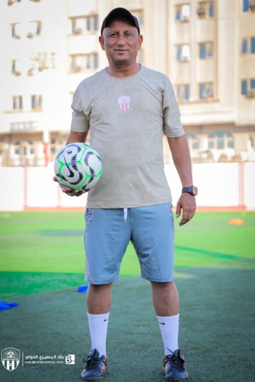 المدرب الوطني أمين سالم "سود" يغادر إلى قطر للمشاركة في دورة تدريبية ترفيعية متقدمة لمدربي حراس المرمى