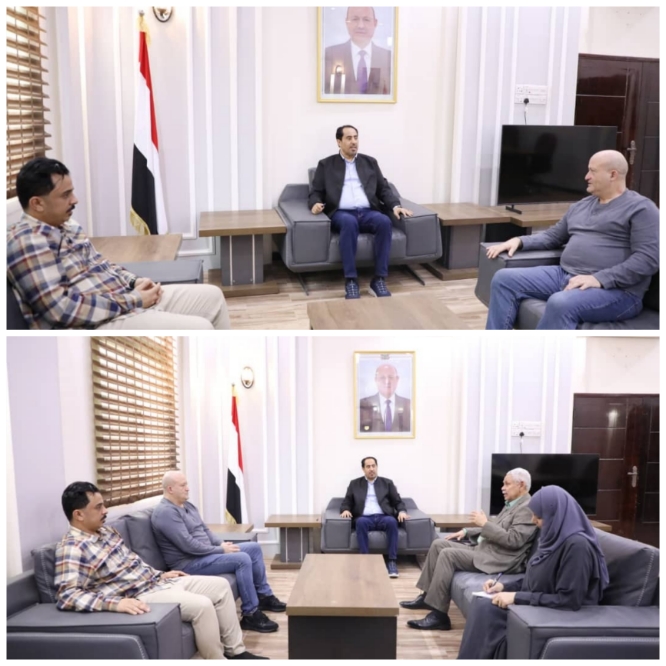 وزير الشباب والرياضة يلتقي مدرب المنتخب الوطني الأول نور الدين ولد علي