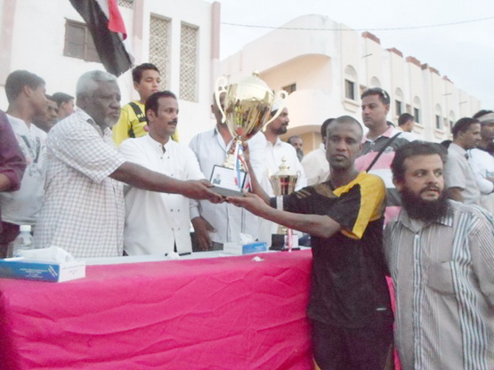 الاتحاد بطل دوريفقيد الاعلام الصحفي سالم الباص 