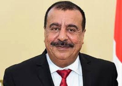 المحافظ بن بريك : لا نشاط تنافسي للأحزاب واستعدادات لإنشاء بنك حضرموت
