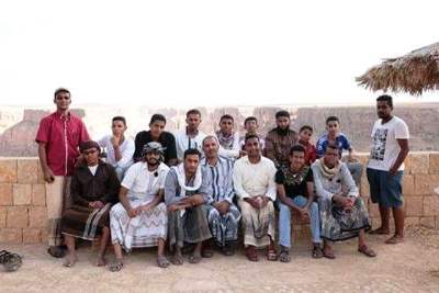 بتمويل من مؤسسة العون للتنمية أكاديمية الموهوبين بسيئون تنفذ البرنامج المفتوح للفنون التشكيلية بمدينة الهجرين التاريخية