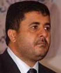 العيسي يطلع على إستعدادت المنتخب بمعسكر بورسعيد 