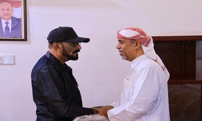 مدير عام شبام يؤكد أهمية التكامل بين السلطة المحلية والقبائل خلال لقائه شيخ آل بن عباد الكندي