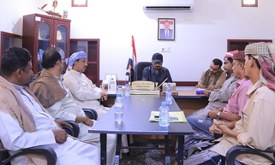 مدير عام شبام يشدد على أهمية حماية مجاري السيول والالتزام بالمعايير الفنية