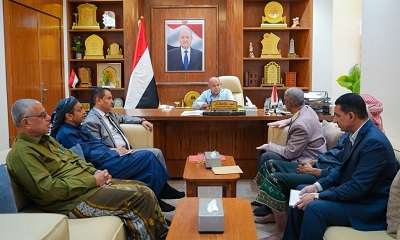 الخنبشي يلتقي وفد مجلس حضرموت الوطني ويؤكد أهمية توحيد الصف الحضرمي وتعزيز الاستقرار