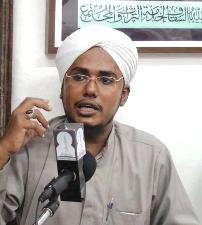 مقتطفات من حياة المربي التربوي علي بن شيخ بلفقيه في مركز ابن عبيدالله السقاف