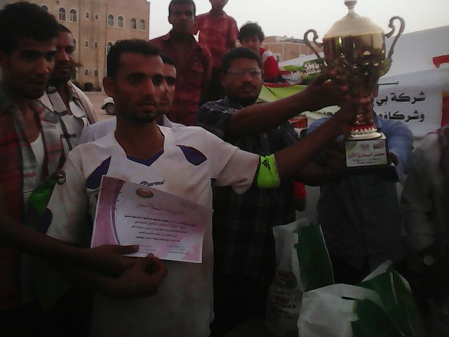 الشراره بطلاً لدوري شركه بي ام سي المحضاربالمهرة