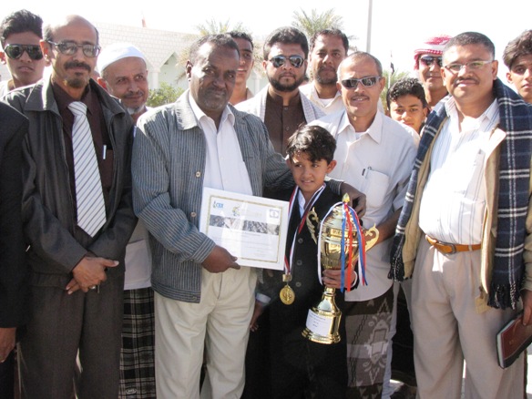  استقبال رسمي وشعبي لللعالمي بطل الجمهورية للشطرنج حامد باسبعين وأخيه احمد  