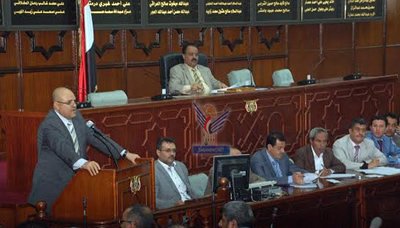 مجلس النواب يحث الحكومة تقديم رؤية لمعالجة الانفلات الأمني وشحة المشتقات النفطية