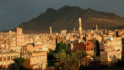 جمعية علماء اليمن تستنكر الإقدام على قتل 14 جنديا ظلماً وعدواناً في حضرموت
