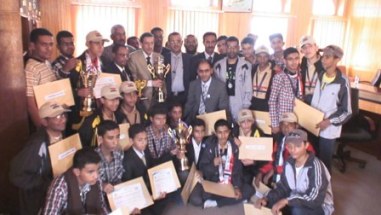 منتدى ابناء حضرموت بالقاهرة يكرم البعثة اليمنية المشاركة في البطولة العربية للروبوت