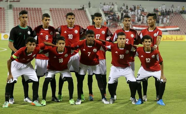 الاحمر الصغير يبدع ويمطر شباك القطريين بسته اهداف