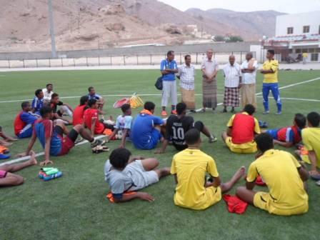 العطاس يحث تضامن حضرموت للظهور المشرف  بدوري الثانية  