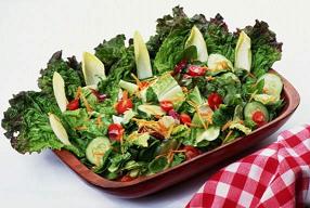 سلطة الخضار المشكلة