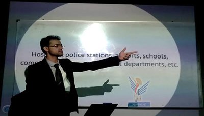 الباحث اليمني سامي جسار ينال الماجستير من جامعة ماليزية في إدارة أعمال في الوسائط الإعلامية