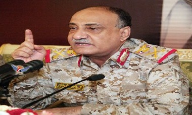 وزير الدفاع يترأس اجتماعاً للجنة الأمنية بحضرموت