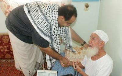 السلطة المحلية بحضرموت تنعي الشخصية الاجتماعية المعروفة الشيخ سالم باجنيد
